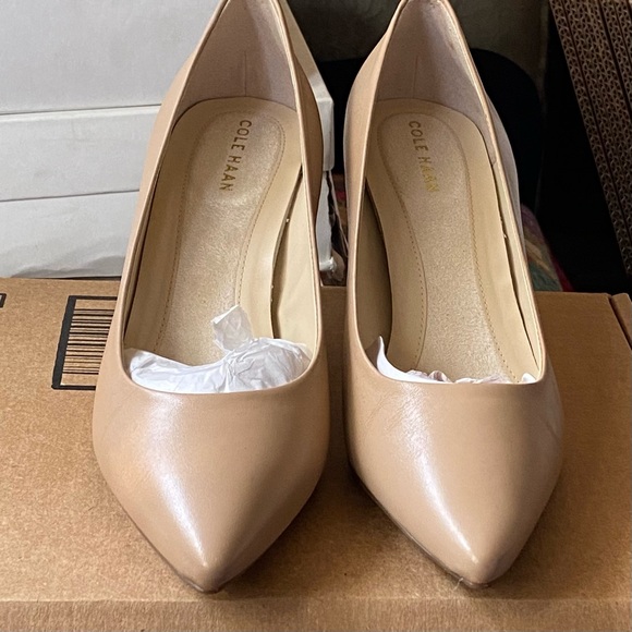 Cole Haan Shoes - PUMPS NWOB